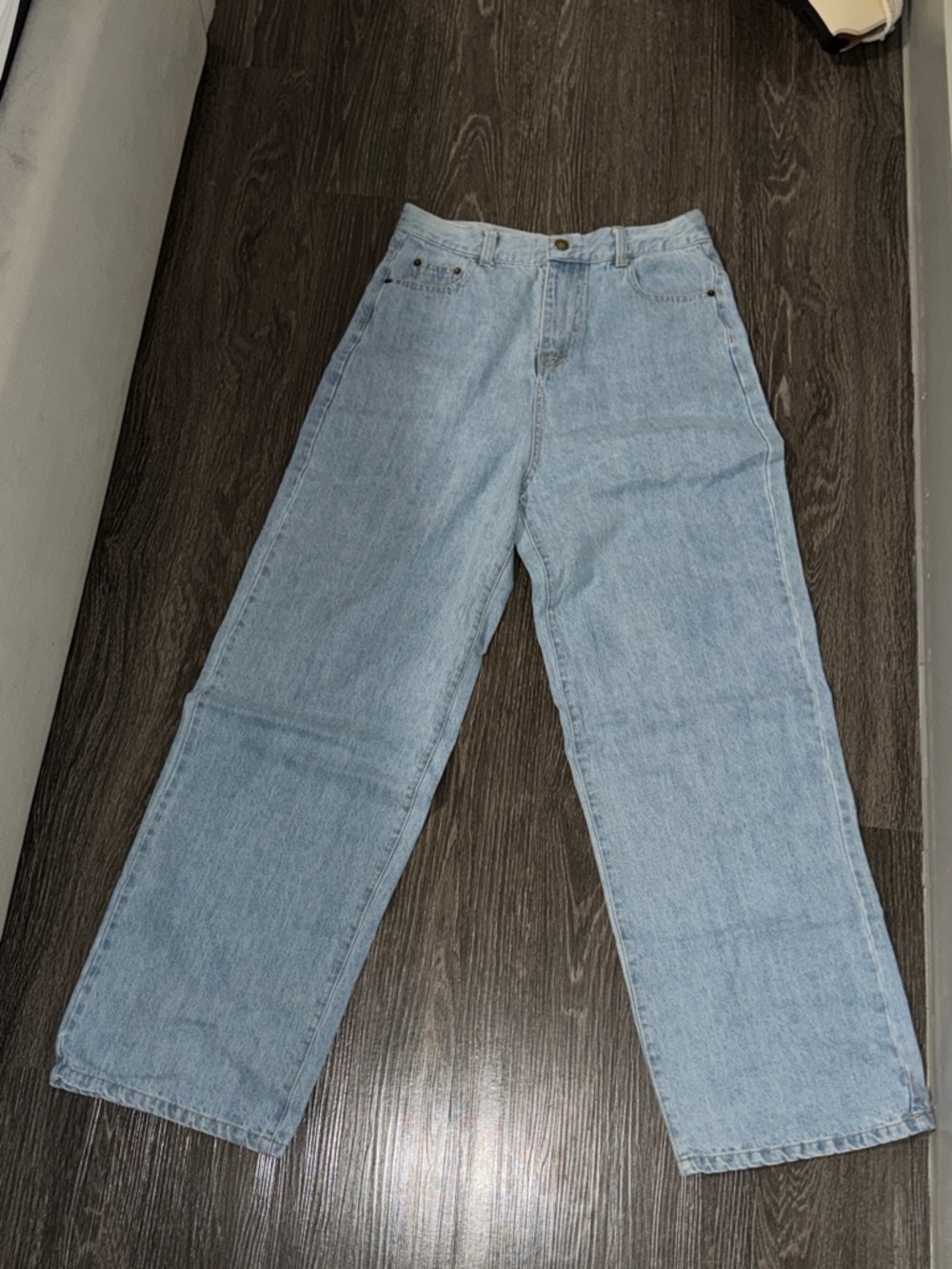 Light Blue Women's Straight-Leg Jeans - Unbranded